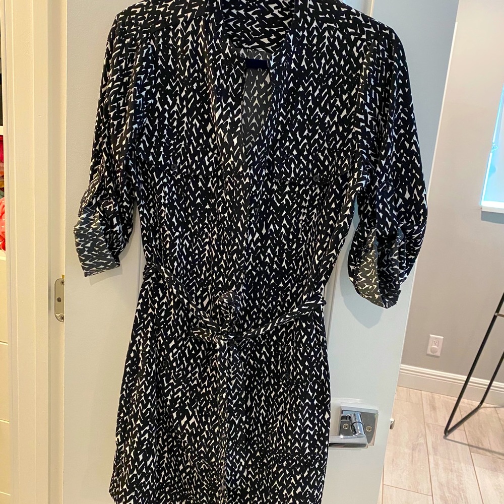 Express Medium long sleeved dress